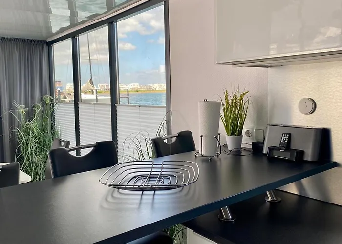 Hausboot Captains Boat Lägenhet *